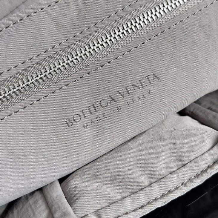 Picture of Bottega Veneta Handbags _SKUfw184064720fw